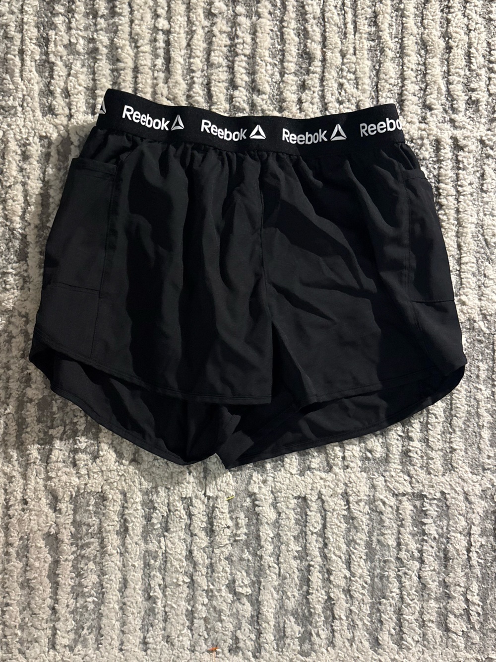 Reebok black loose fit built in underwear athletic shorts size M